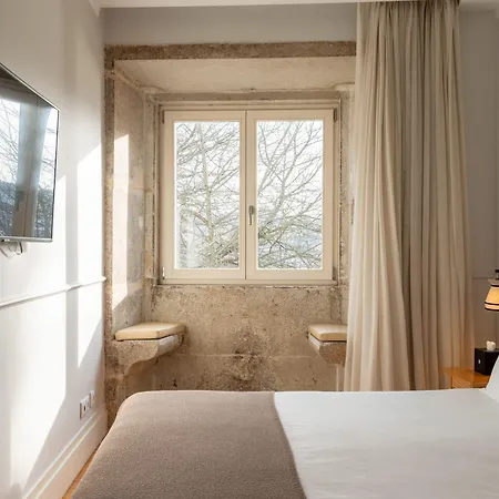 酒店 Memoria Flh 4*